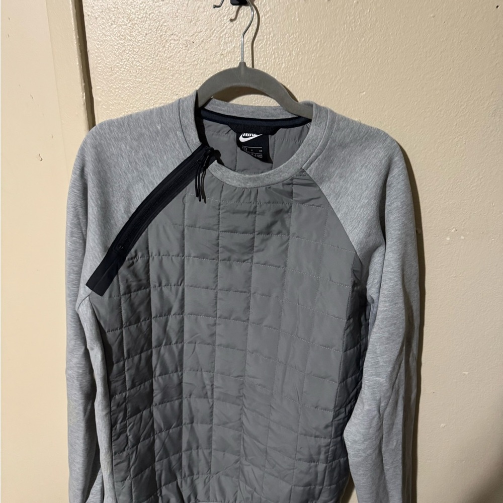 Nike Gray Crewneck‎ Sweater